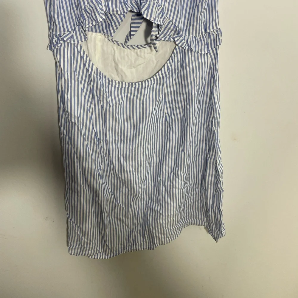 LULUS BLUE WHITE V-Neck Floral Skater Dress Mini Sleeveless - Picture 7 of 8